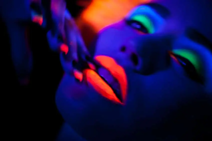 Under One Light – Fashion Story by Reka Nyari