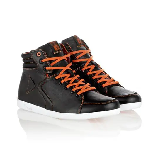 Citroen and the latest Gio Goi trainers