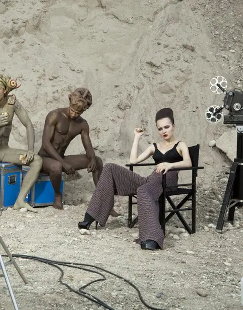 Alien fashion shoot: