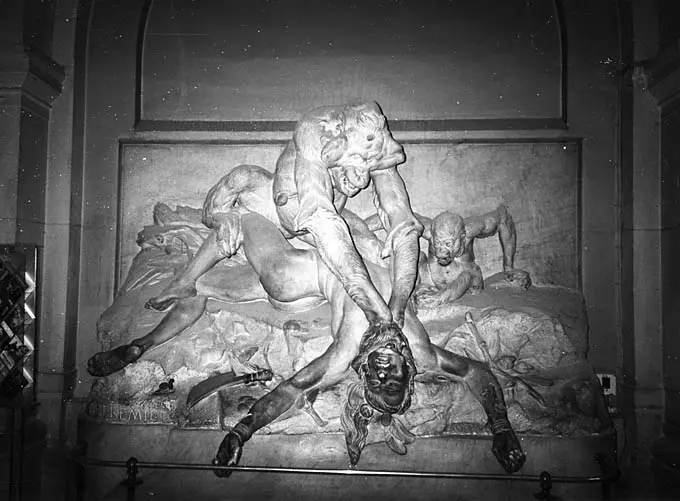 Creative Jewellers – Tabor & Villalobos Hic et Nunc