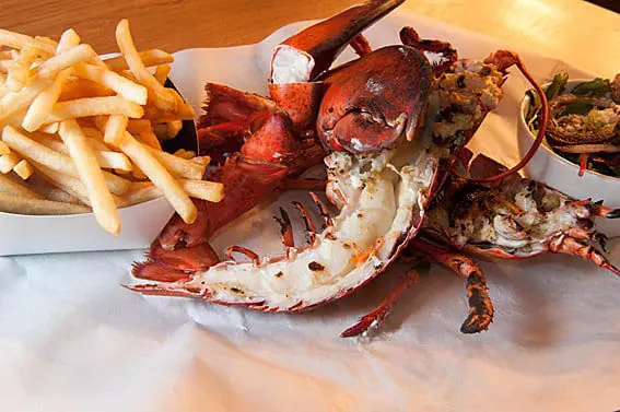 Burger and Lobster Restaurant Review
