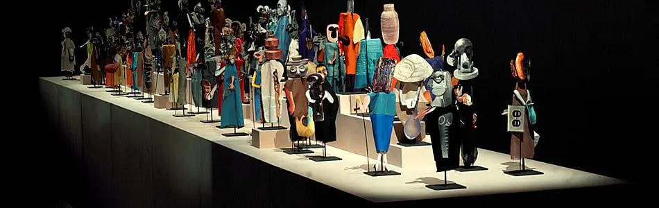 Geoffrey Farmer: The Surgeon and the Photographer at Barbican’s Curve