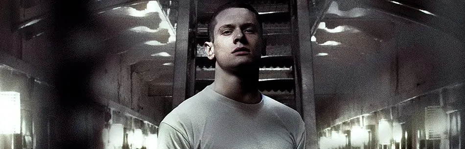 Starred Up film review – Brutal & haunting British prison drama