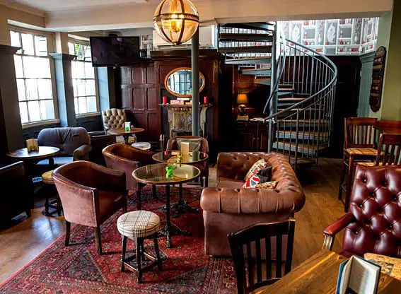 The Britannia Kensington – Joe Bullmore ruminates on the makeover