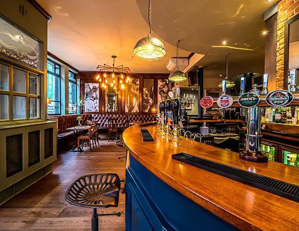 The Angel in City Road – A fine pub in the heart of the city