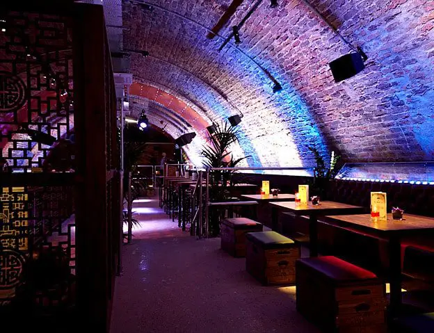 Fu Manchu Clapham – New dim sum & cocktail parlour with disco leanings