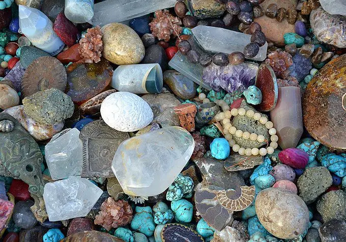 Healing crystals for weight loss: Is there anything in it?