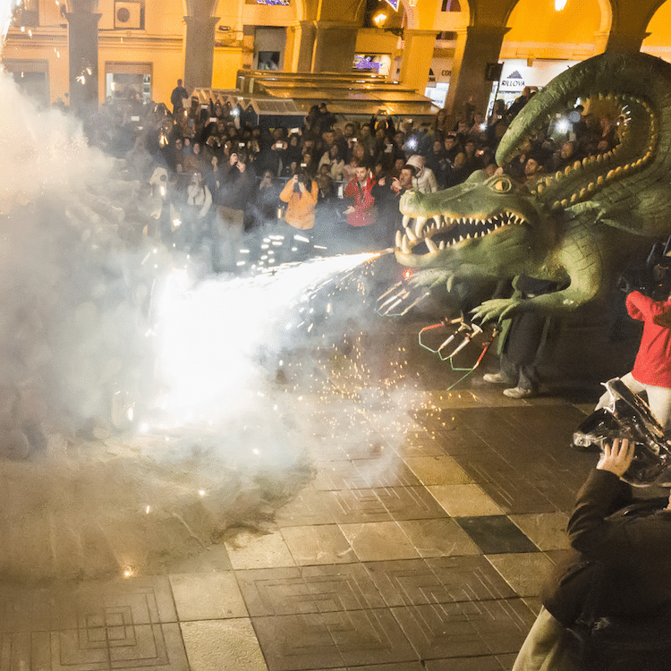 Snap, crackle and bop – Palma de Majorca’s winter fiesta