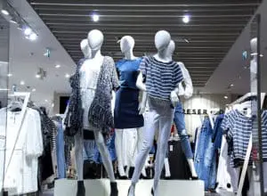 shop mannequins