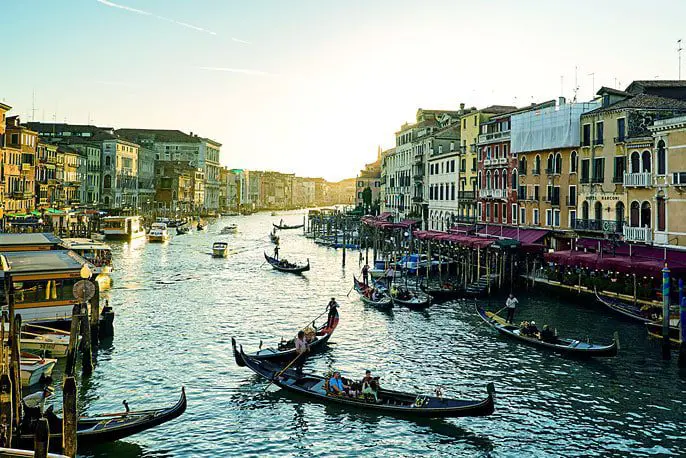 fashionable destinations