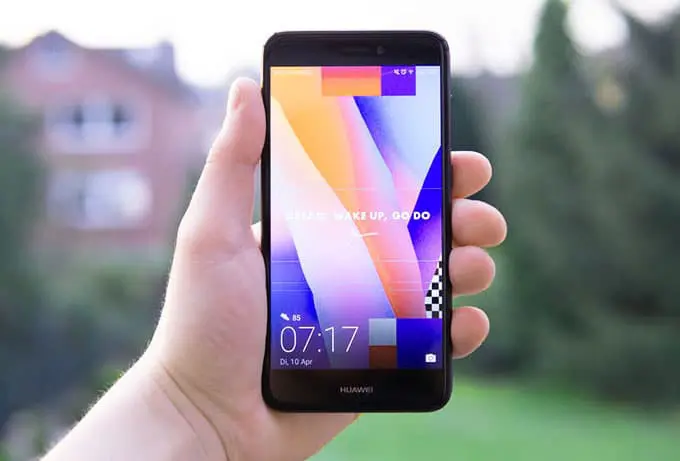 Technology makes it incredibly easy to manage your finances