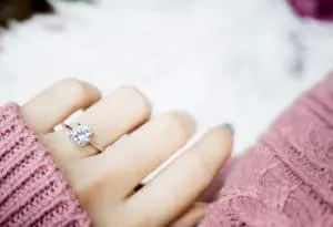 Engagement ring buying guide