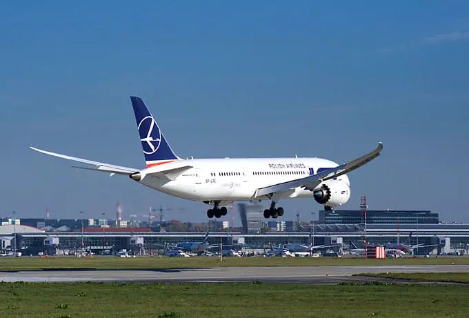 7 things airline companies wouldn’t tell you