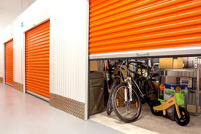A Self Storage Checklist Before You Travel