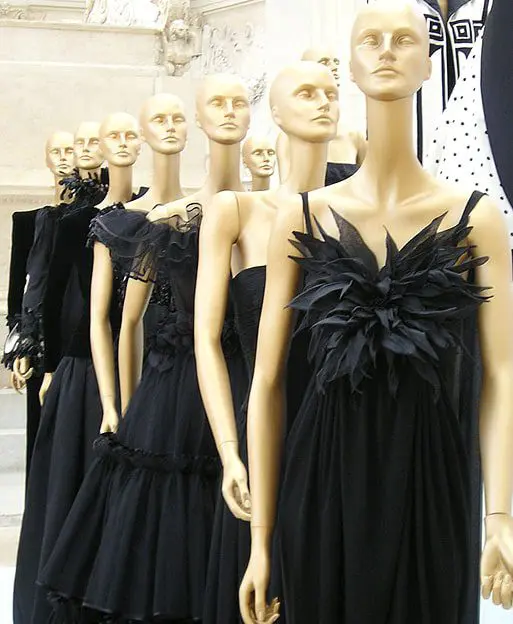 wardrobe essentials for every woman