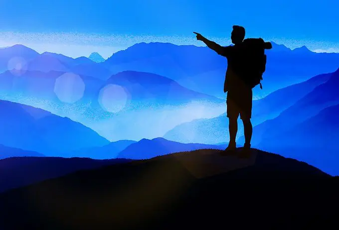 traveling on a budget tips