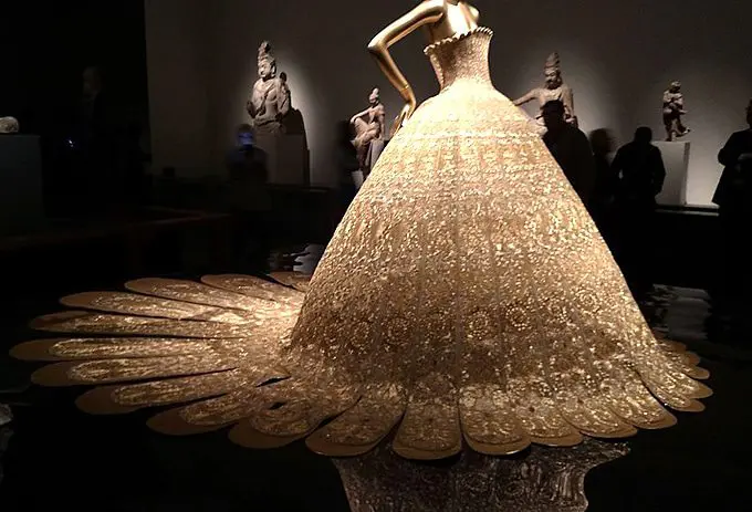 How to start your own clothing label in 5 steps