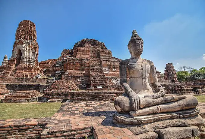 5 famous ancient (and powerful) cities you need to visit
