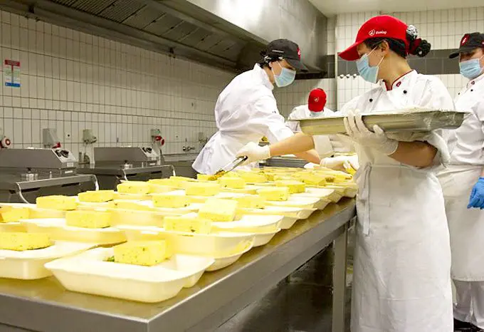 How businesses can support their employees wellbeing during COVID-19