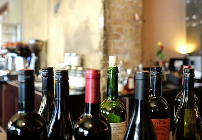 Is White Or Red Wine Better In Times Of Stress?