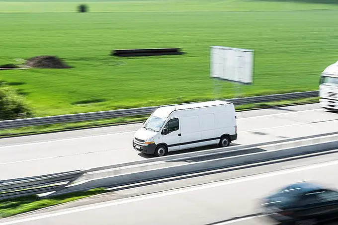 How technology keeps the logistics industry moving