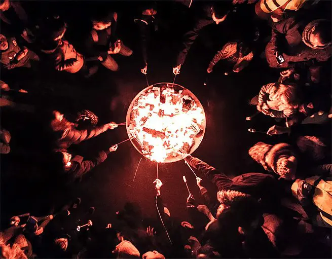 How To Enjoy the Outdoors During Cold Climates