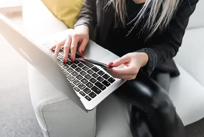 Building a Good Online Reputation with Cormac Reynolds of VelSEOity