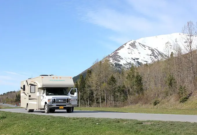 Your guide to Driving a Motorhome Around New Zealand