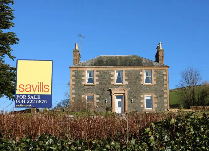 What is Gazundering, and How Can You Avoid It?