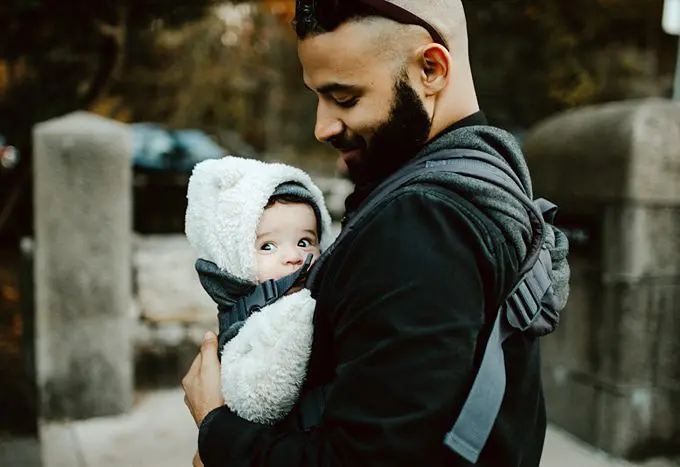 6 Safety Tips for Wearing a Baby Carrier
