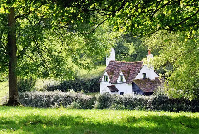 How to Find and Afford the House of Your Dreams