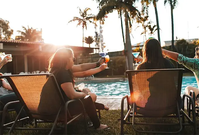 6 Backyard Party Ideas That Will Impress Your Guests