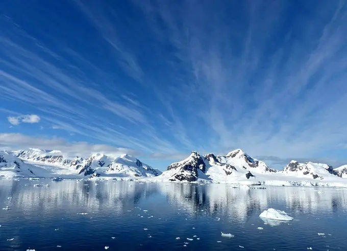 7 Most Unforgettable and Unexpected Destinations for Those Who Are Tired of Beach Vacations