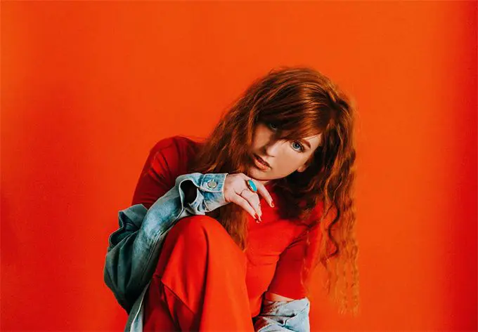 How Can Promotional Models Strengthen Your Brand Name?