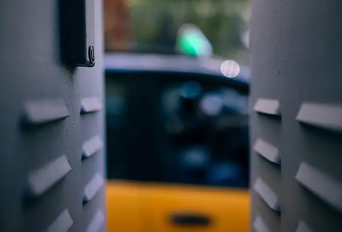 5 Jobs That Let You See More of The World