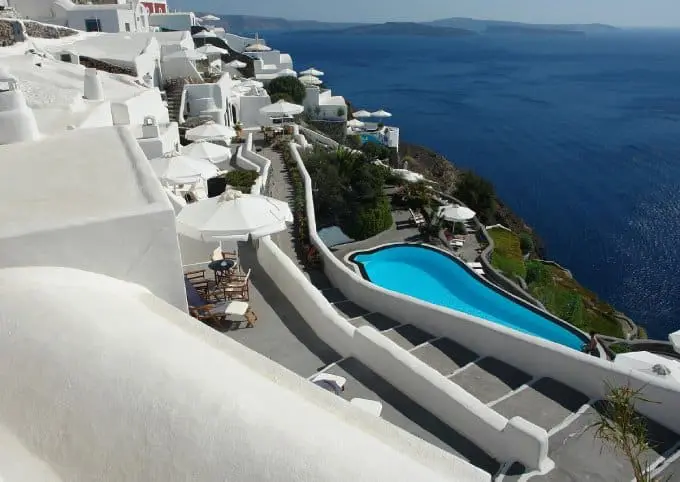 Important Things You Should Pay Attention To When Looking For Accommodation in the UK