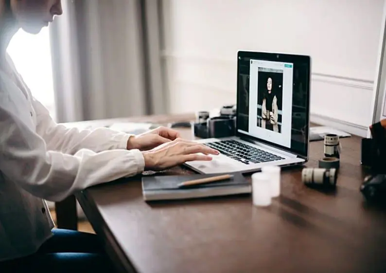 6 Tips for Implementing a Contractor Management System