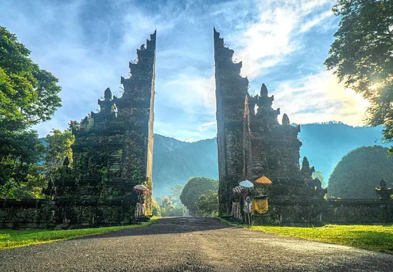 5 Incredible Places to Visit in Indonesia 