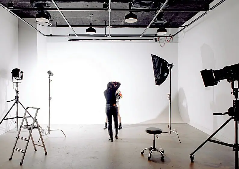 How to Create a Unique Brand Identity for Your Fashion Line