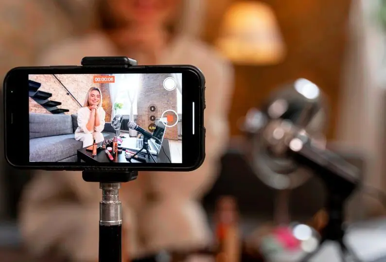 How Has Social Media Changed Celebrity Culture