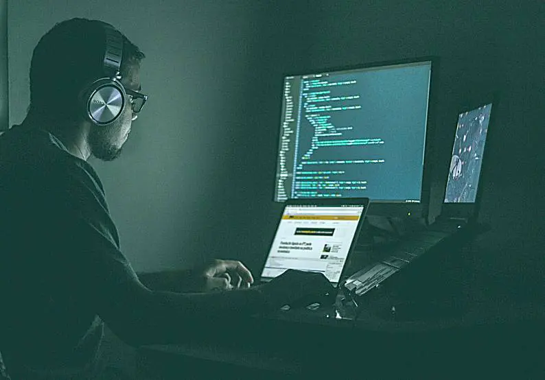 How Businesses Can Avoid Fraud and Protect Themselves