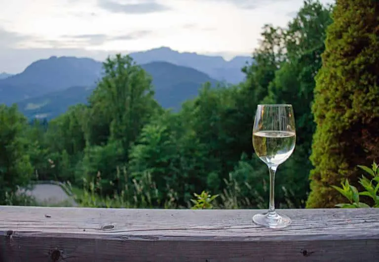 Does wine really taste different at a higher altitude
