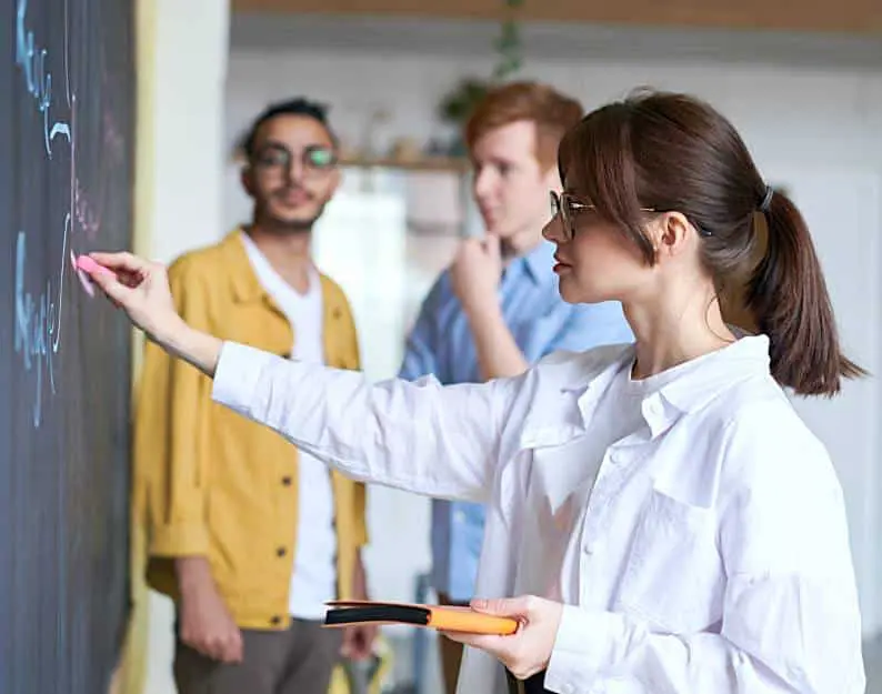 Navigating the IB Maths Curriculum: An Overview for New Students