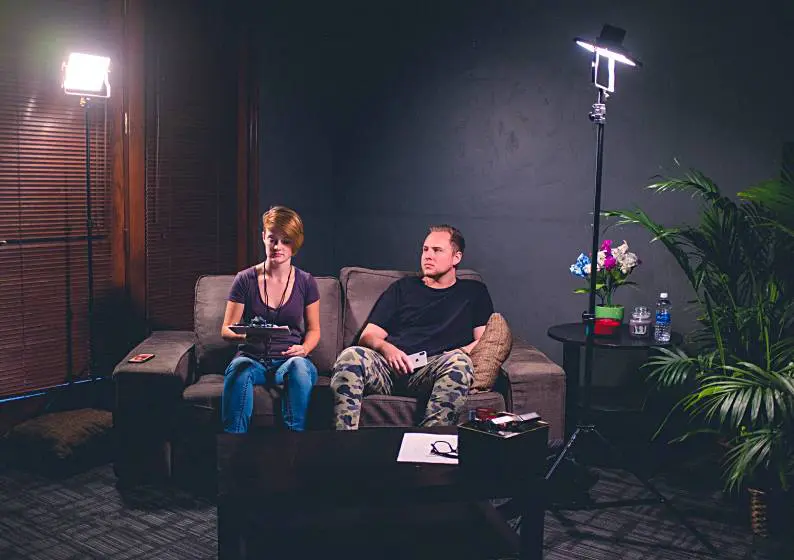 6 Essential Steps to Take Before Working With a Casting Agency