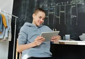 Student' Engagement Online Courses: