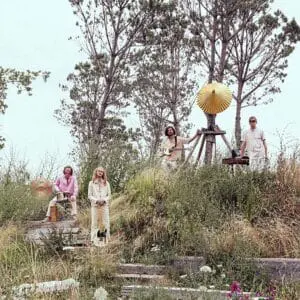 YĪN YĪN interview tour