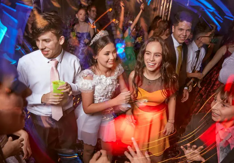 Are You In Charge Of A School Prom? Here’s How To Make It Amazing