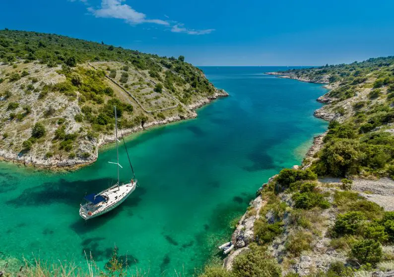 Sail Your Way Around the Mediterranean Without Breaking the Bank