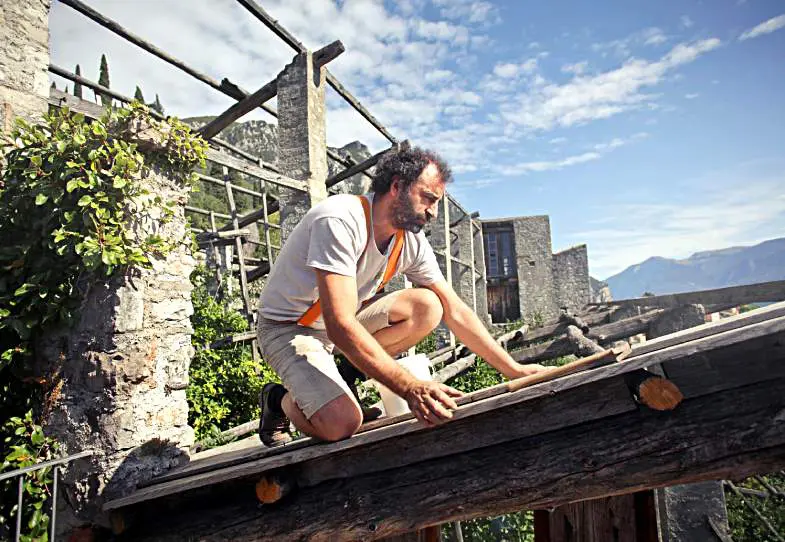 Common Roofing Mistakes Homeowners Make and How to Avoid Them