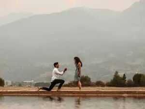perfect outdoor summer proposal
